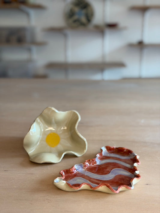klei & kleur / paint your own pottery!