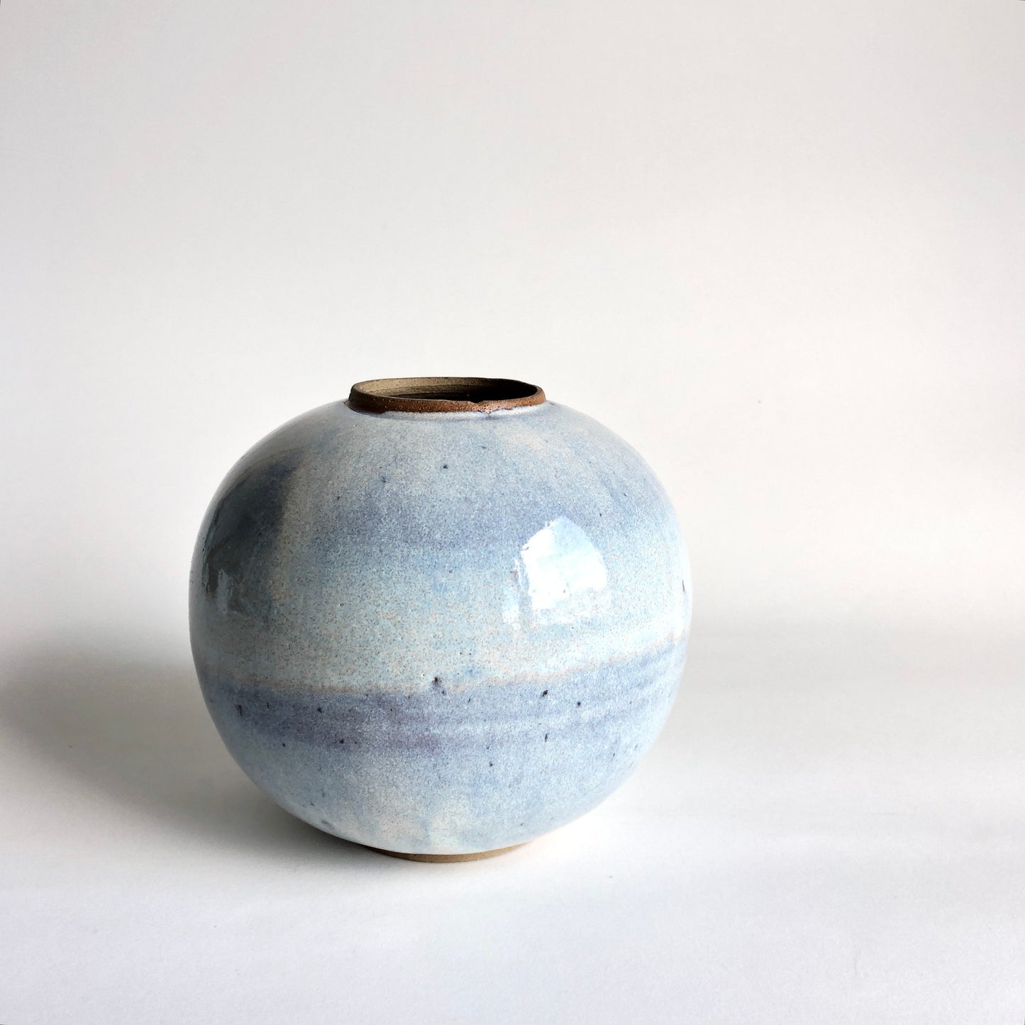 Moon vase